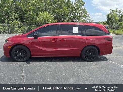 Used 2025 Honda Odyssey Sport-L image 10
