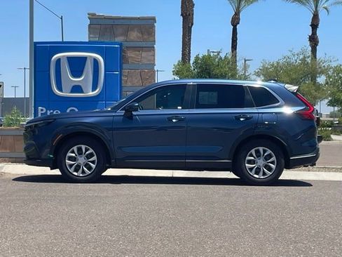 Used 2023 Honda CR-V LX image 7