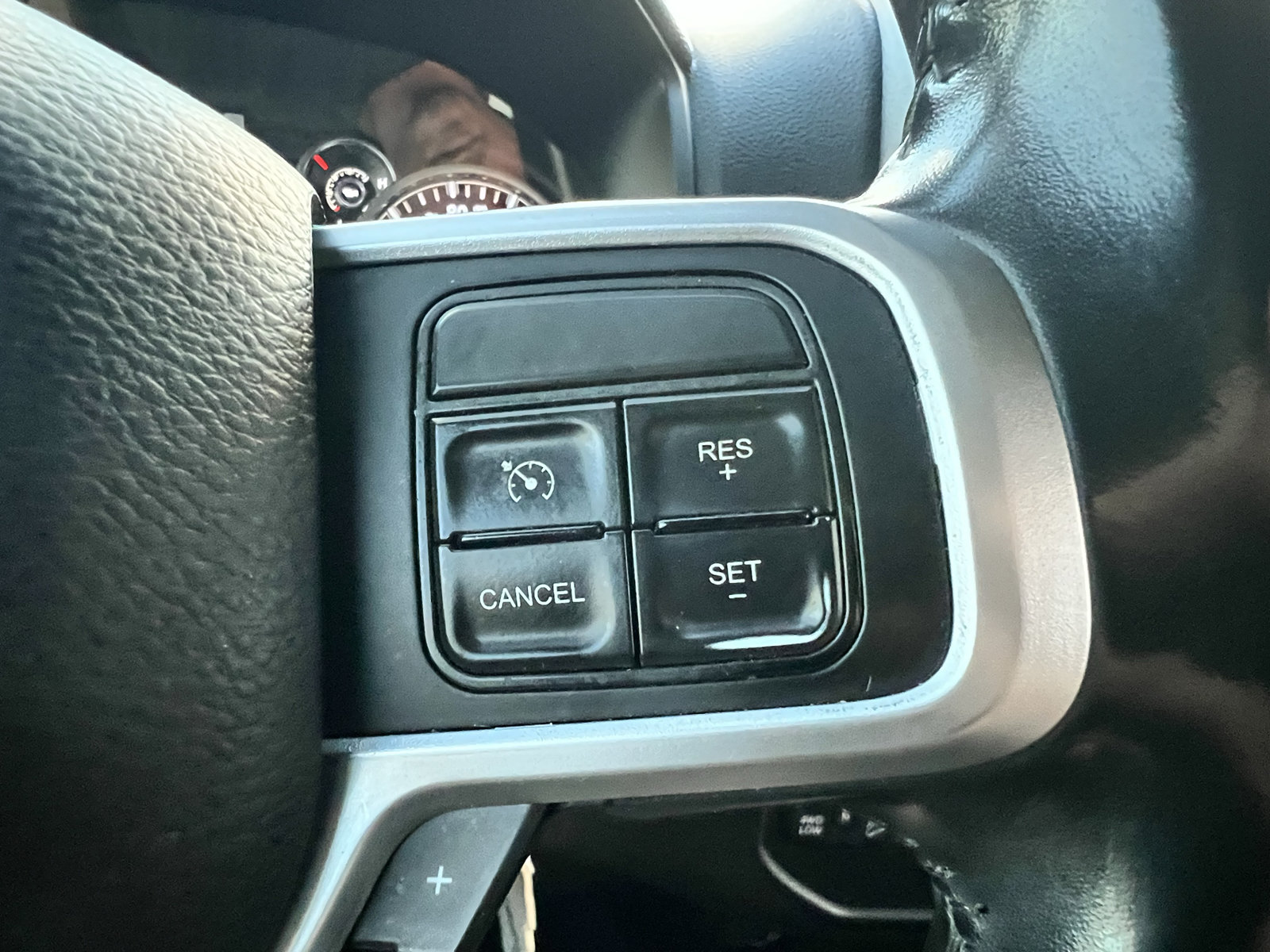 Used 2020 RAM 2500 Big Horn w/ Level 1 Equipment Group AWD/4WD image 30