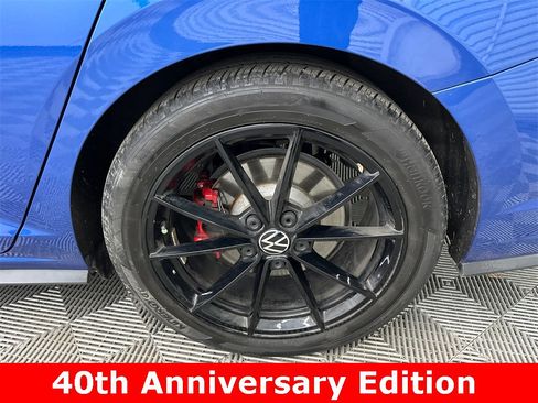 Used 2024 Volkswagen Jetta GLI 40th Anniversary Edition image 18