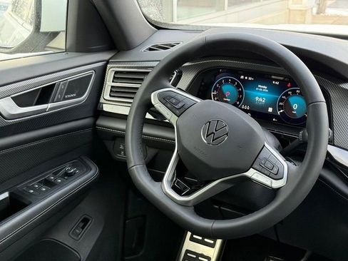 New 2026 Volkswagen Atlas Cross Sport SEL Premium R-Line image 9