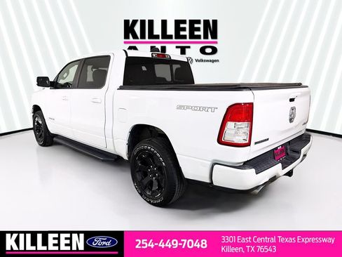 Used 2022 RAM 1500 Big Horn AWD/4WD image 7