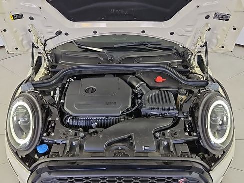 Certified 2023 MINI Cooper S image 6