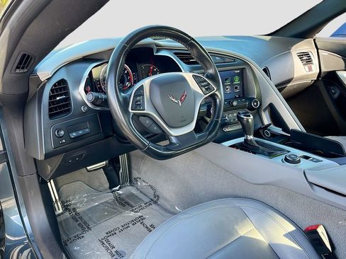 Used 2019 Chevrolet Corvette Stingray w/ 2LT Preferred Equipment Group image 9