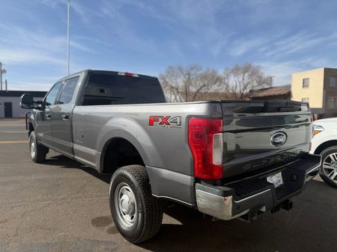 Used 2018 Ford F250 XLT w/ XLT Value Package image 4