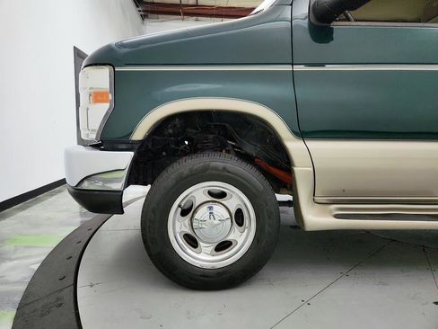 Used 2008 Ford E-150 and Econoline 150 RWD image 24