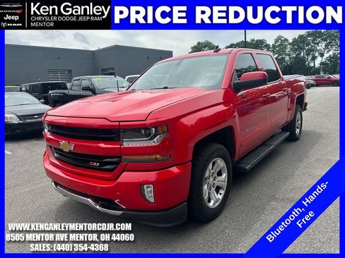 Used 2018 Chevrolet Silverado 1500 LT w/ All Star Edition AWD/4WD image 3