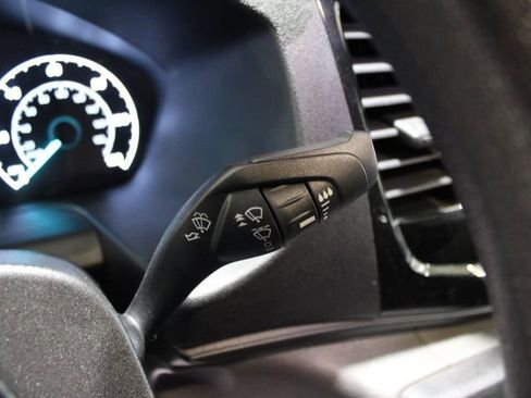 Used 2023 Ford Transit 350 XLT image 31