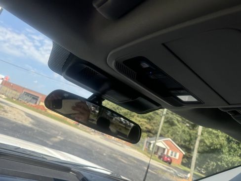 Used 2022 Ford F150 XLT w/ Trailer Tow Package image 24