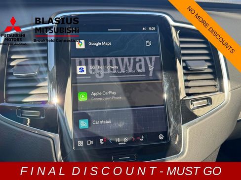 Used 2025 Volvo XC90 B6 Ultra w/ Protection Package Premier image 27