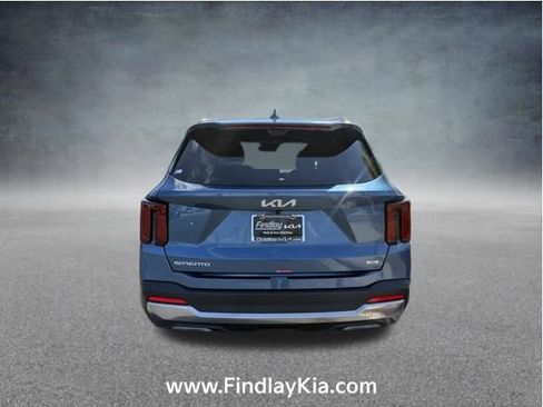 Certified 2025 Kia Sorento SX Prestige AWD/4WD image 4