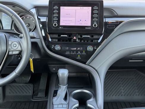 Certified 2023 Toyota Camry SE w/ Blackout Package (TMS) FWD image 21