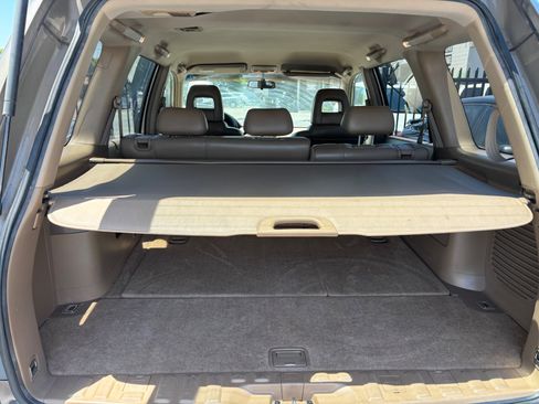 Used 2004 Honda Pilot EX image 12