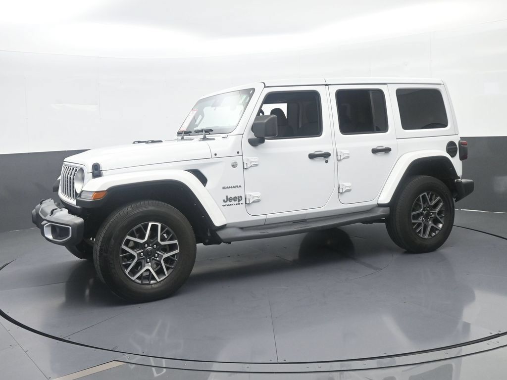 Used 2024 Jeep Wrangler Unlimited Sahara w/ Safety Group AWD/4WD image 2