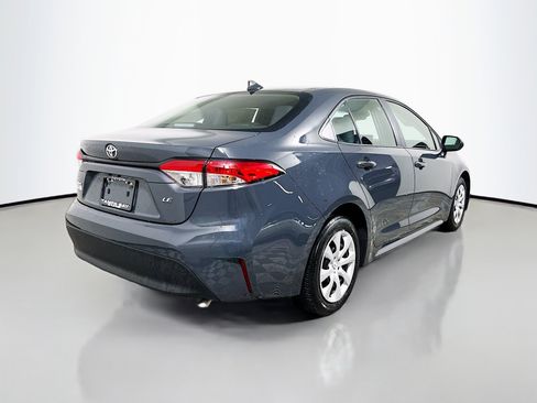 Used 2024 Toyota Corolla LE image 4