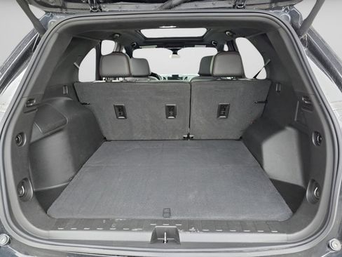 Used 2022 Chevrolet Equinox RS w/ RS Leather Package AWD/4WD image 25