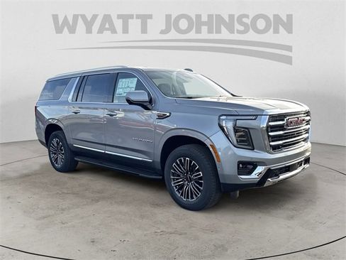 New 2026 GMC Yukon XL Elevation image 7