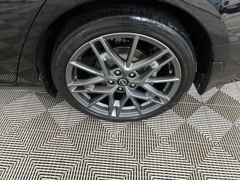 Used 2023 Nissan Altima 2.0 SR FWD image 11