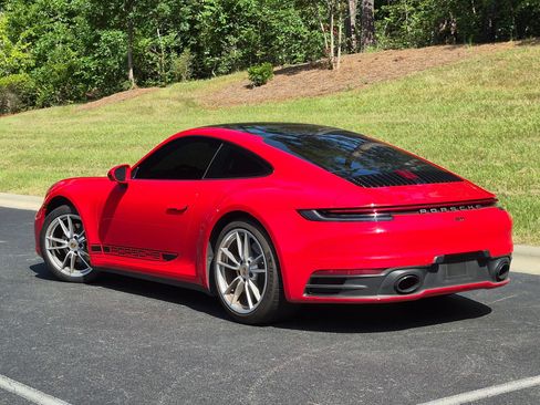 Certified 2021 Porsche 911 Carrera RWD image 3