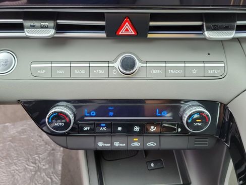 New 2026 Hyundai Elantra Sport FWD image 30