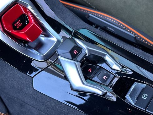 Used 2024 Lamborghini Huracan Sterrato image 26