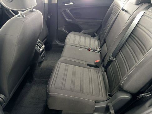 Used 2024 Volkswagen Tiguan S image 15