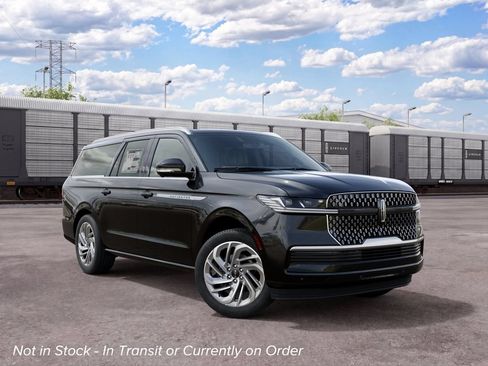 New 2027 Lincoln Navigator L Reserve AWD/4WD image 4