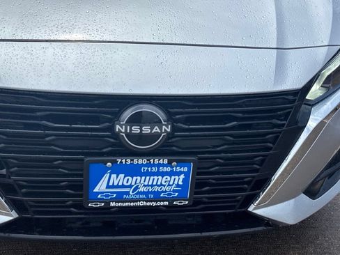 Used 2024 Nissan Altima 2.5 SV AWD/4WD image 4