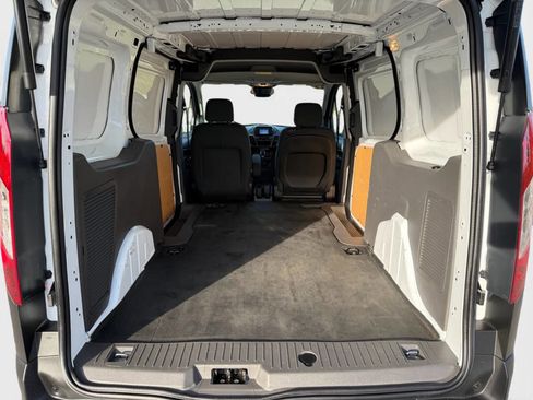 Used 2019 Ford Transit Connect XL image 9