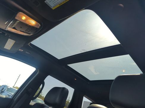 Used 2019 Jeep Grand Cherokee SRT AWD/4WD image 26