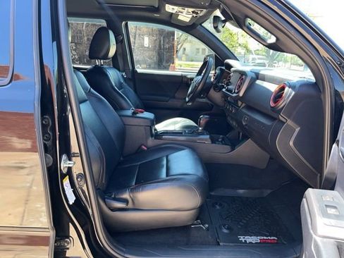 Used 2020 Toyota Tacoma TRD Pro image 16