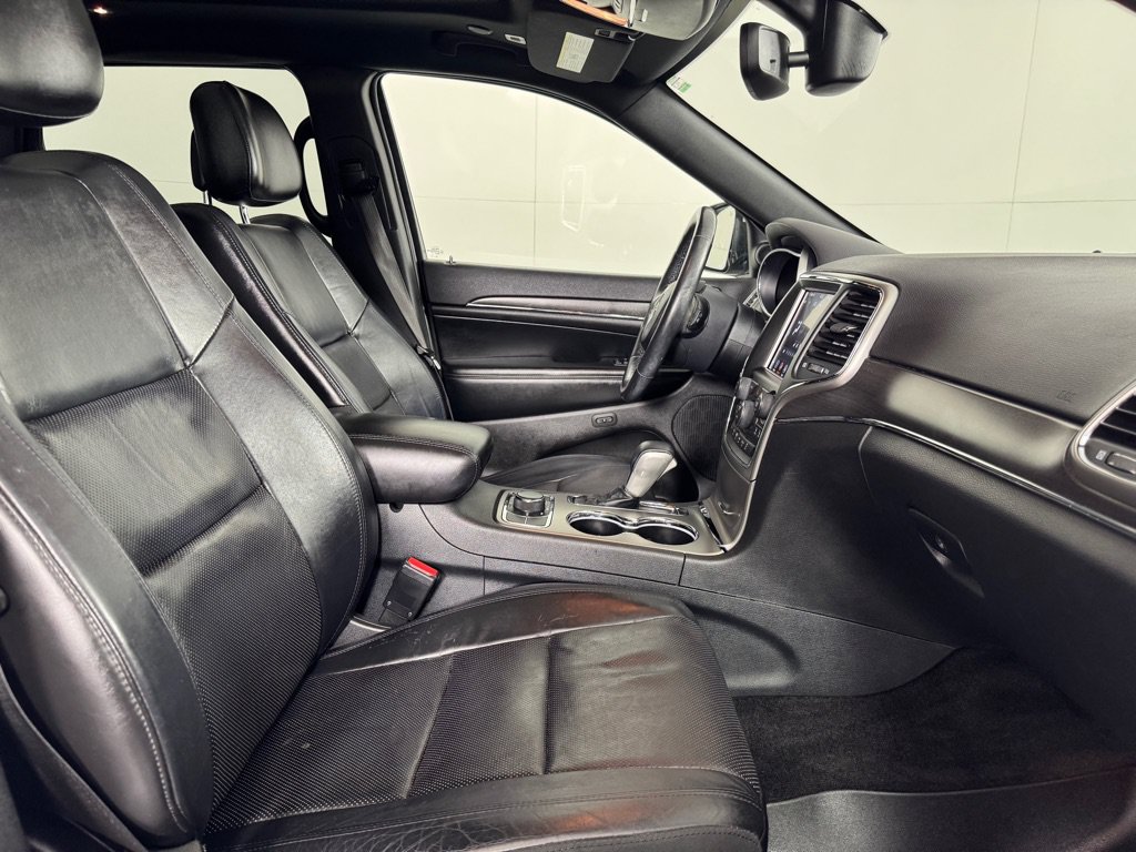 Used 2018 Jeep Grand Cherokee Limited w/ Luxury Group II AWD/4WD image 27