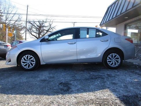 Used 2019 Toyota Corolla LE image 5