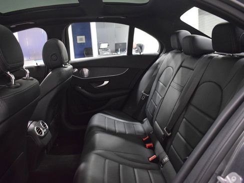 Used 2021 Mercedes-Benz C 300 4MATIC Sedan w/ Driver Assistance Package image 14