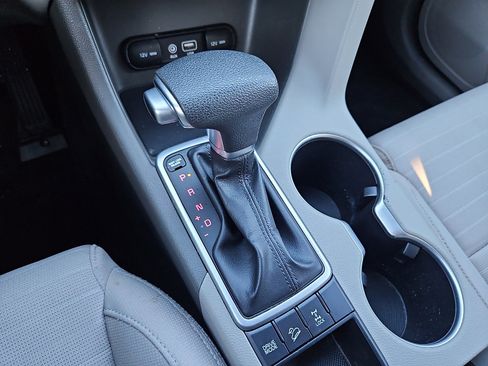 Used 2018 Kia Sportage LX image 15