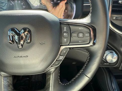 Used 2025 RAM 1500 Limited AWD/4WD image 25