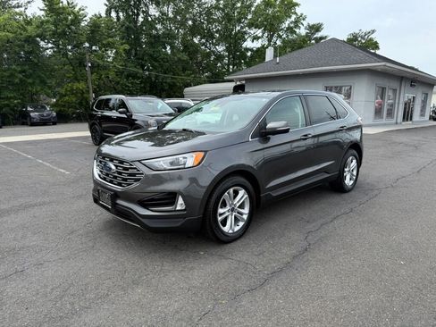 Used 2020 Ford Edge SEL w/ Convenience Package AWD/4WD image 3