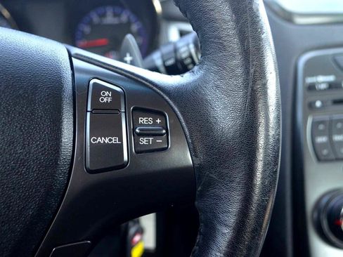 Used 2011 Hyundai Genesis 2.0T image 28
