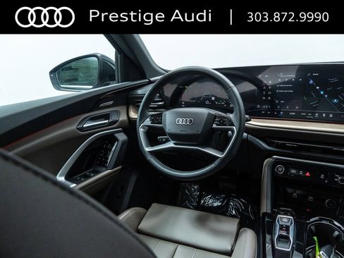 Used 2025 Audi Q5 Premium Plus w/ Premium Plus image 29