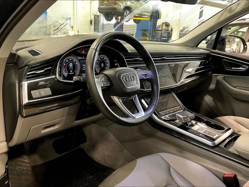 Certified 2023 Audi Q7 2.0T Premium w/ Convenience Package image 14