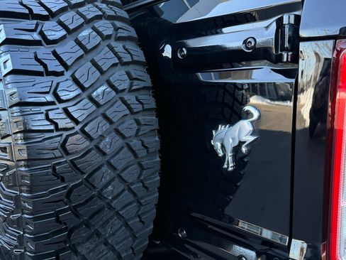 Used 2021 Ford Bronco Big Bend w/ Sasquatch Package image 17