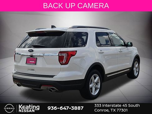Used 2018 Ford Explorer XLT FWD image 8