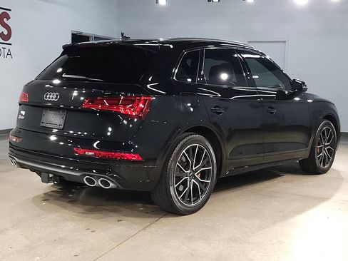Used 2024 Audi SQ5 Prestige image 7