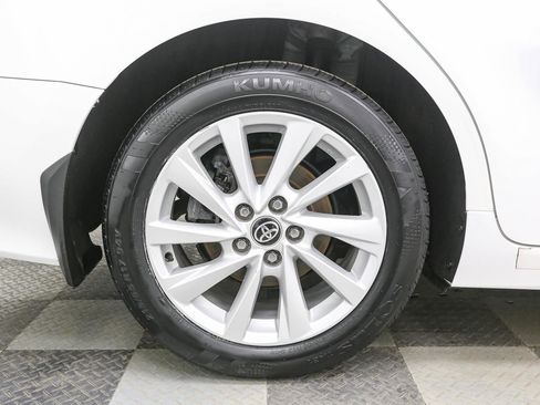 Used 2022 Toyota Camry LE image 15