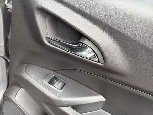 New 2026 Chevrolet Trax LT w/ Driver Confidence Package image 32