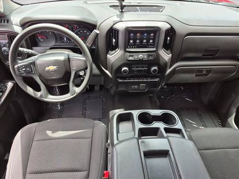 Used 2022 Chevrolet Silverado 1500 Custom RWD image 18