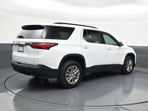 Used 2024 Chevrolet Traverse LT FWD image 5