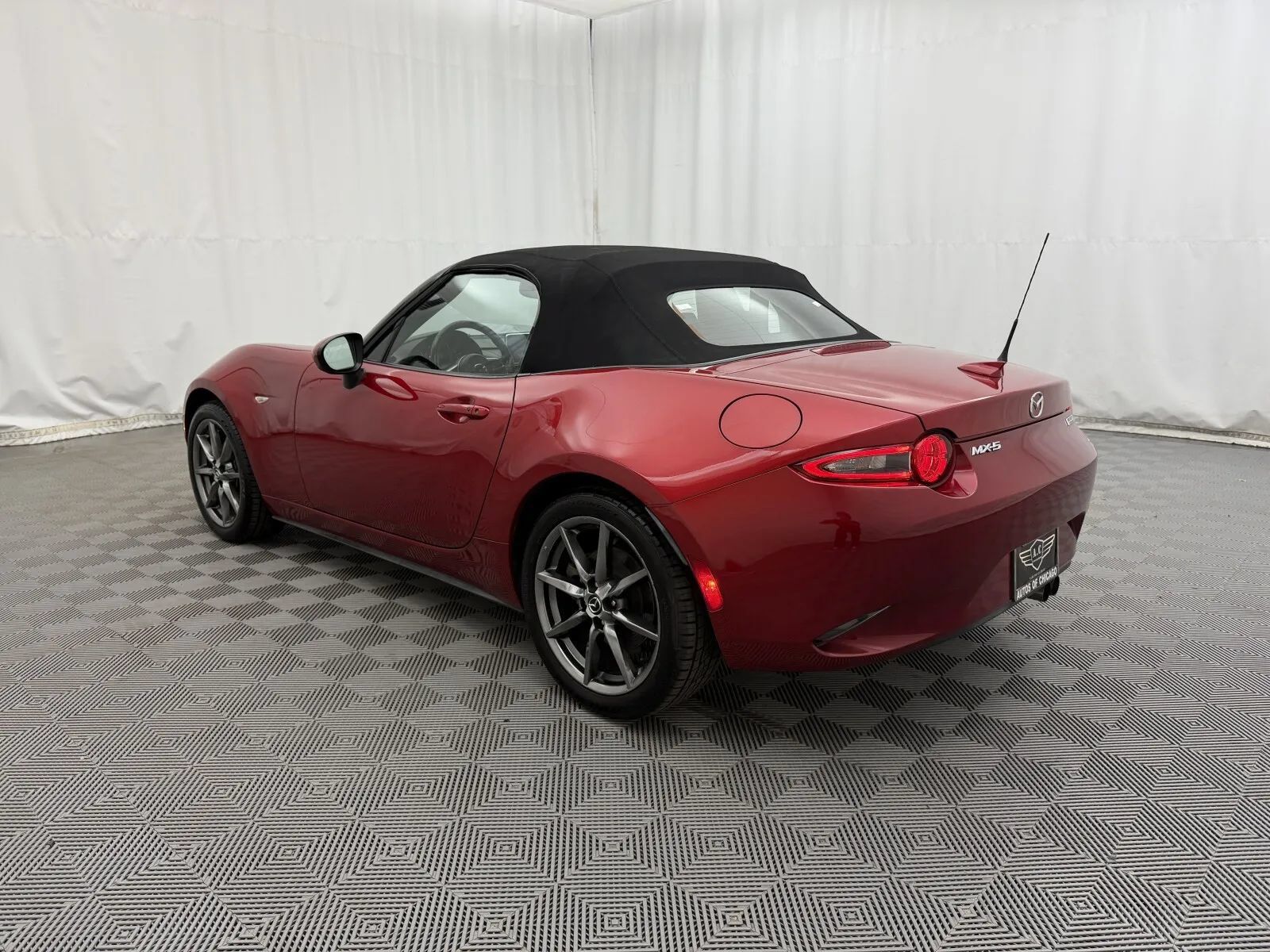 Used 2016 MAZDA MX-5 Miata Grand Touring RWD image 14