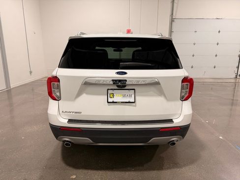 Used 2022 Ford Explorer Limited w/ Equipment Group 301A image 6