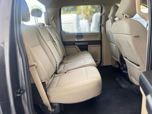 Used 2018 Ford F150 XLT w/ Equipment Group 301A Mid RWD image 23